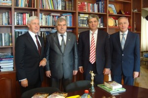 травень 2013 візит делегації НФаУ до Азербайджану  12